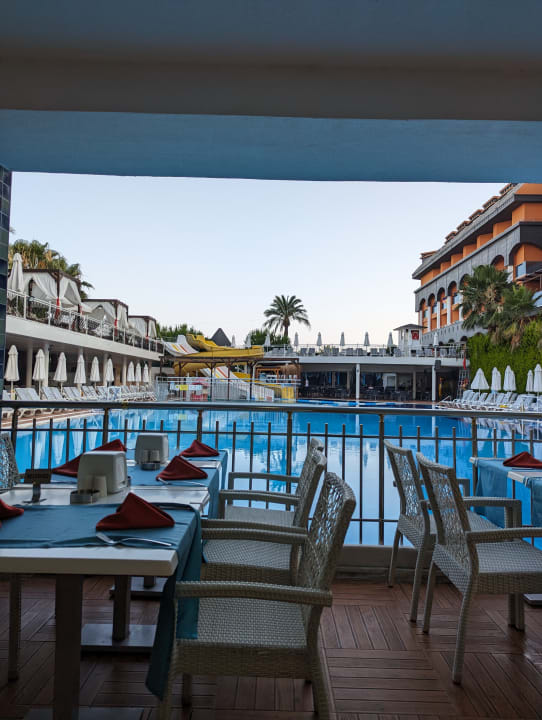 Gastro Dream World Resort & Spa