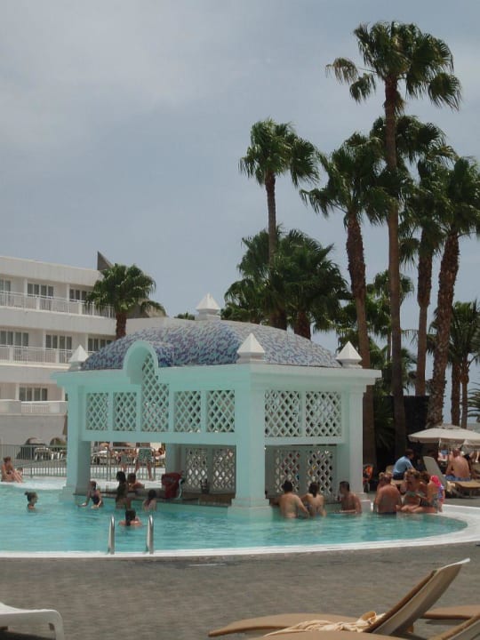 Poolbar Hotel Riu Paraiso Lanzarote