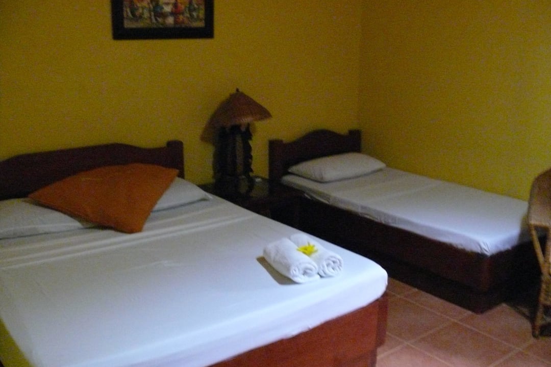Zwei Betten Hotel Hibiscus Garden Inn
