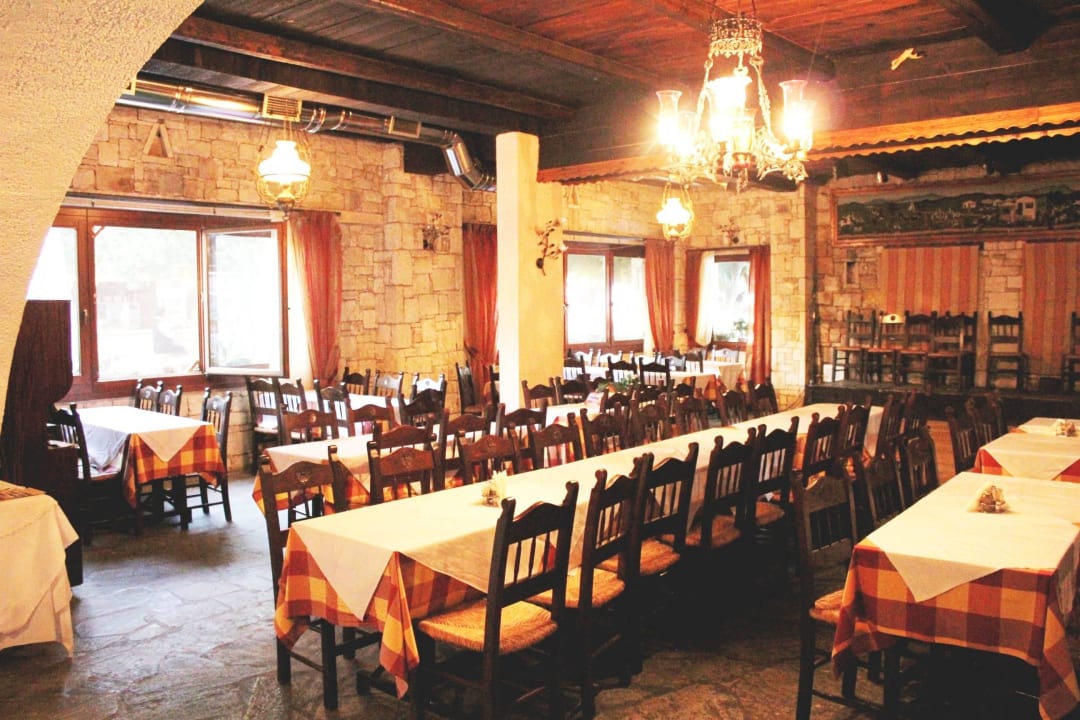 Arolithos Taverna Arolithos Traditional Cretan Village Hotel