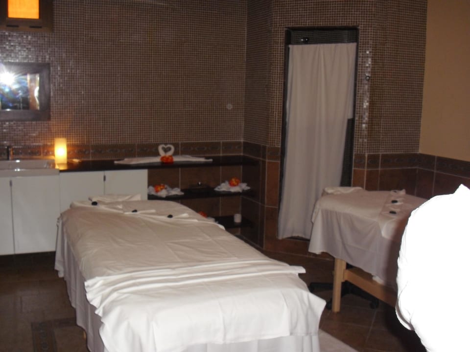 Einer der Spa Räumlichkeiten (Partnermassage) Hotel Riu Karamboa