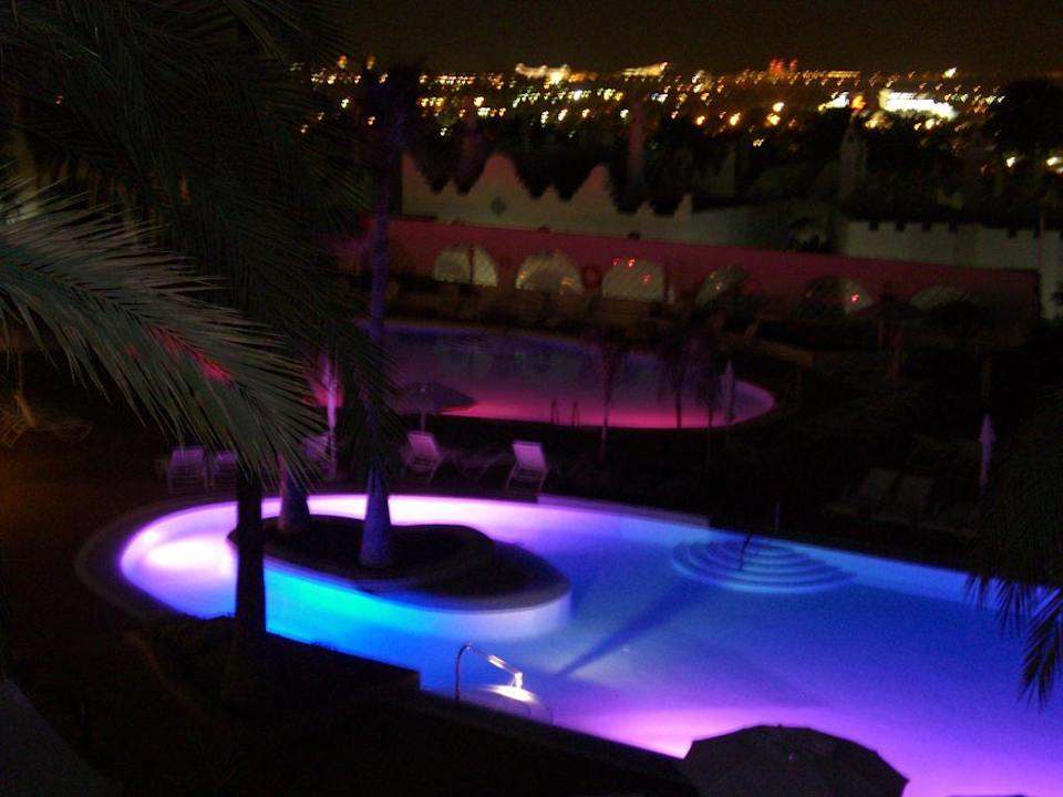Pool bei Nacht Sunprime Atlantic View