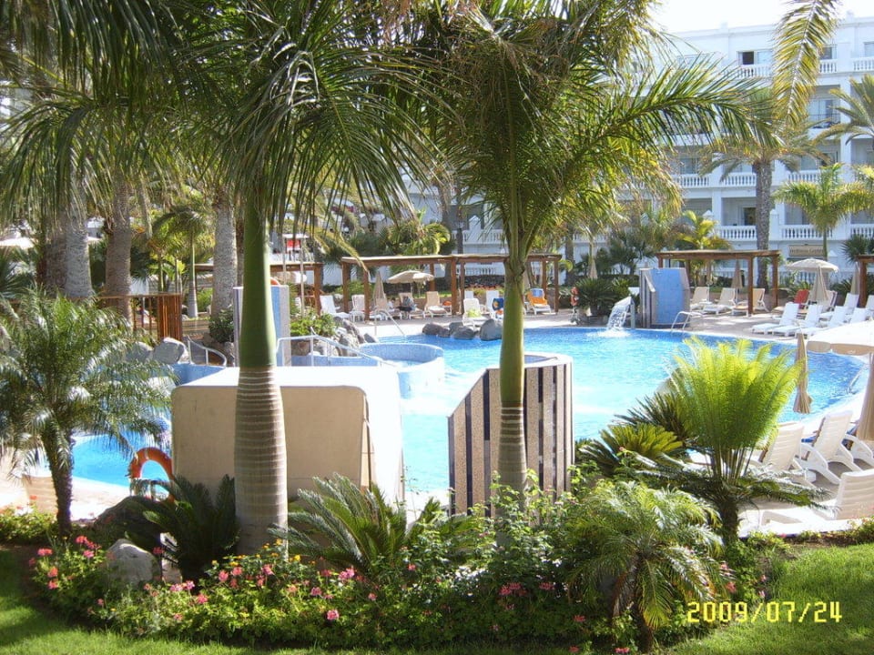 Kleiner Pool Hotel Riu Palace Maspalomas Adults Only