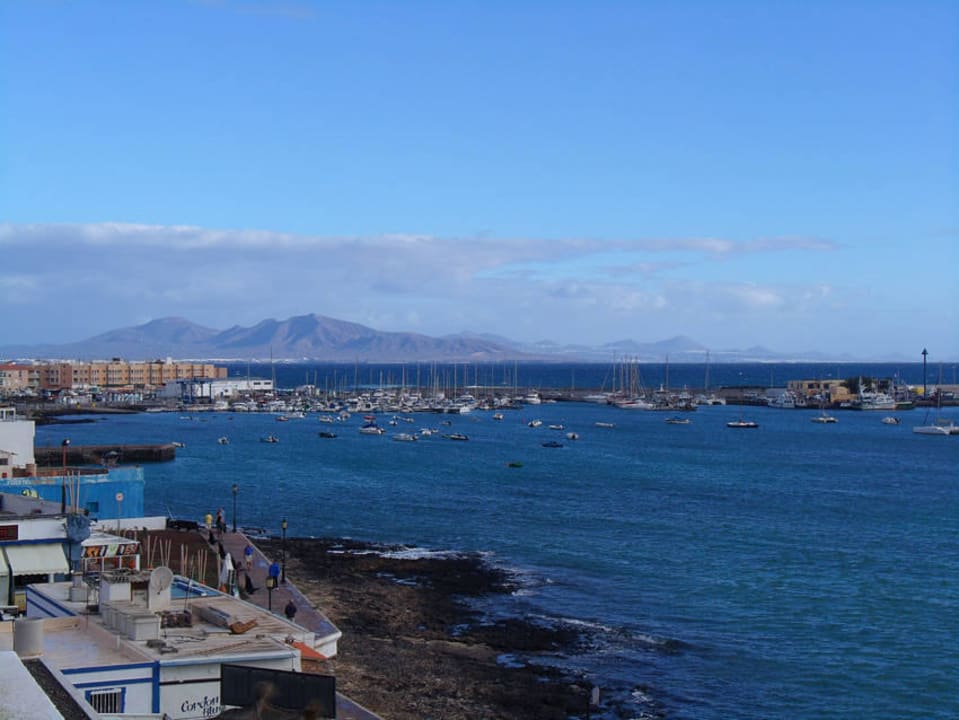 Bei klarer Sicht sieht man Fuerteventura Hotel LIVVO Corralejo Beach