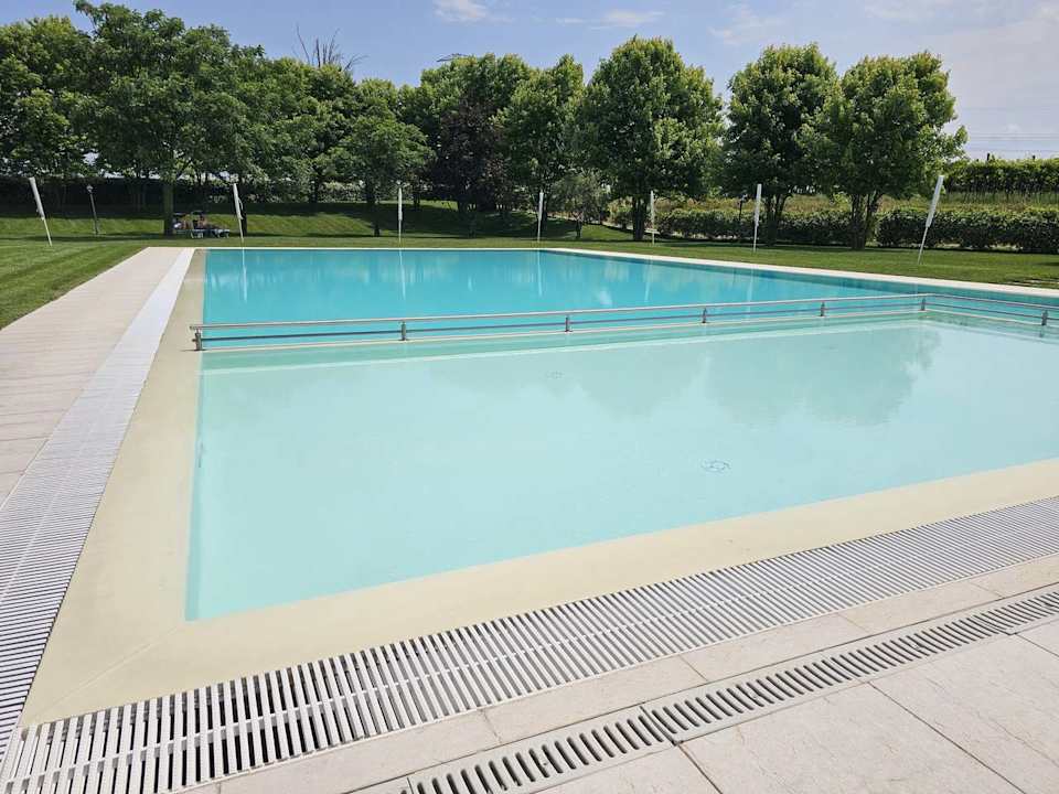 Pool Hotel Corte Pontigliardo