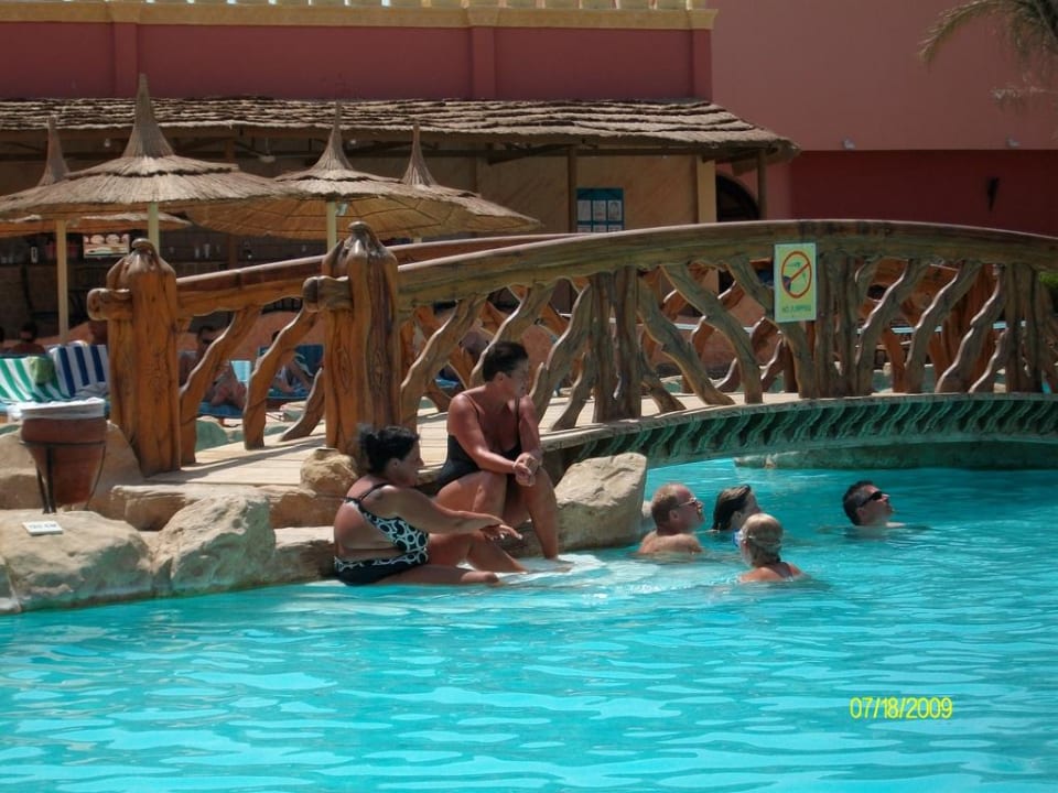 Hauptpool Pickalbatros Alf Leila Wa Leila Resort - Neverland Hurghada