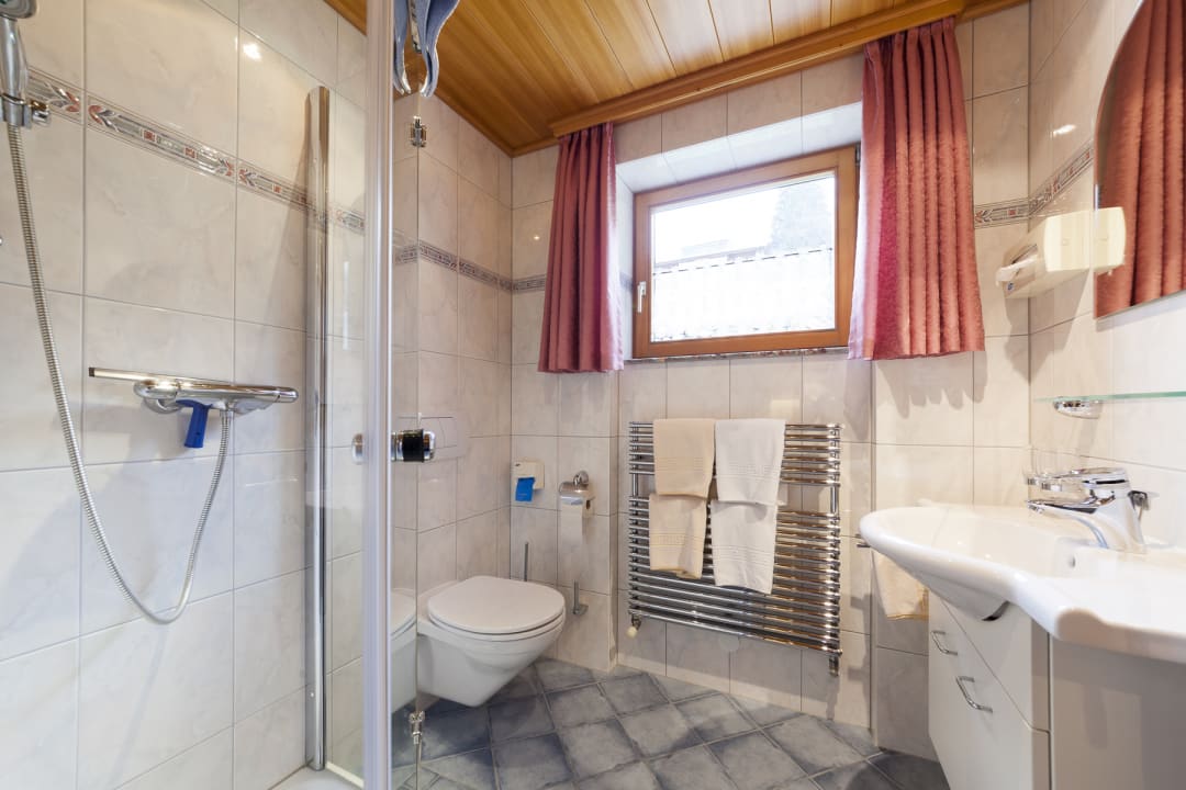 Zimmer Ferienwohnungen Bitschnau