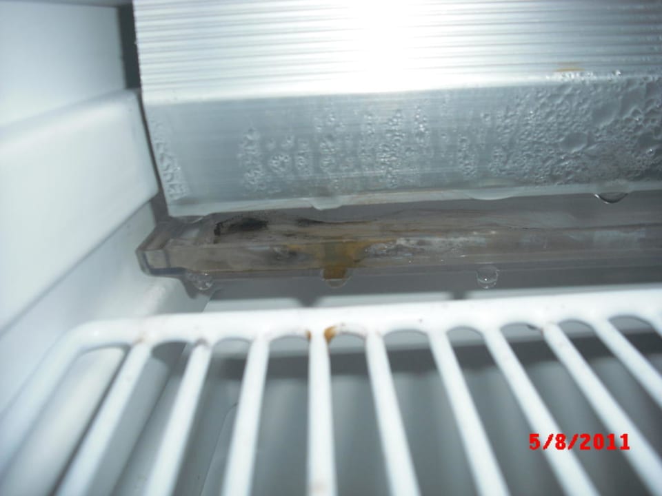 Wasserablauf von der Minibar H10 Gran Tinerfe - Adults only