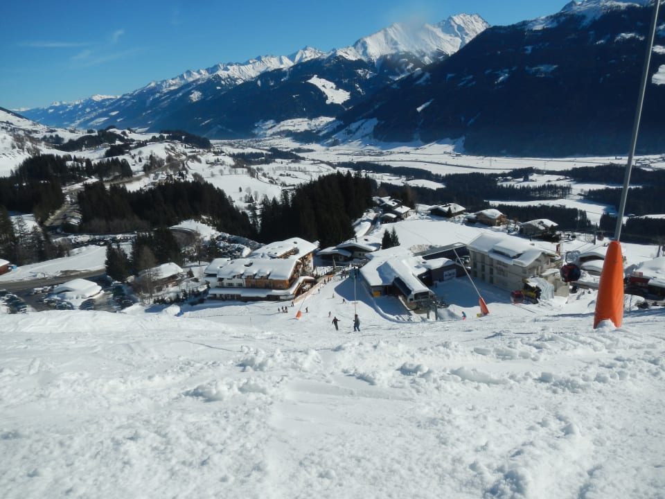 Außenansicht Chalet mit Sauna direkt an der Mittelstation Panoramabahn Kitzbühel