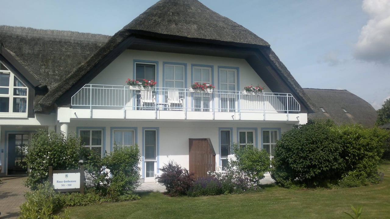 Vorne rechts war unser Zimmer Balmer See Hotel · Golf · Spa