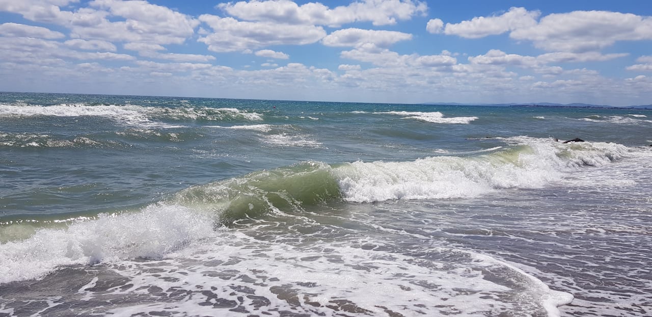 Strand Wave Resort