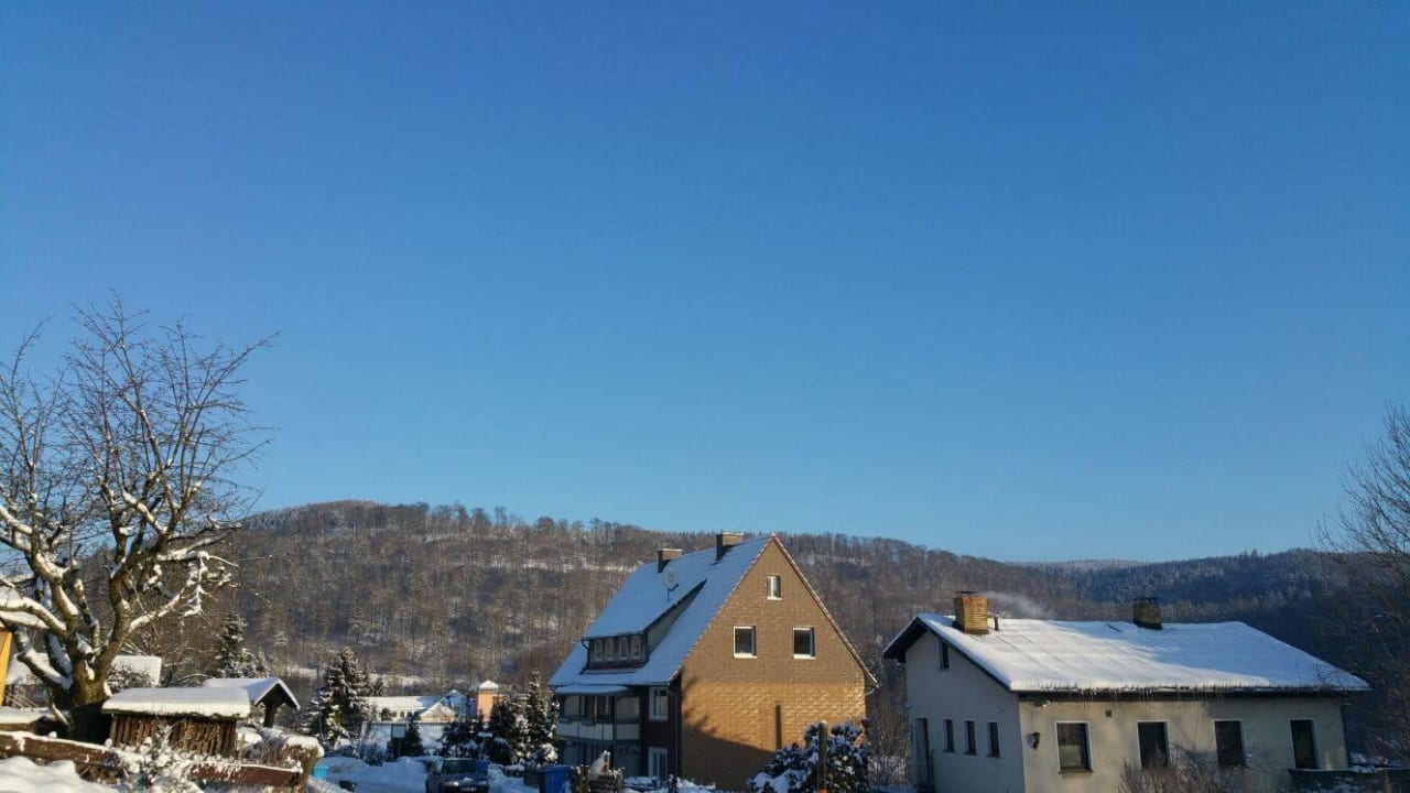 Straßenansicht Hotel Pension Zur Schanze
