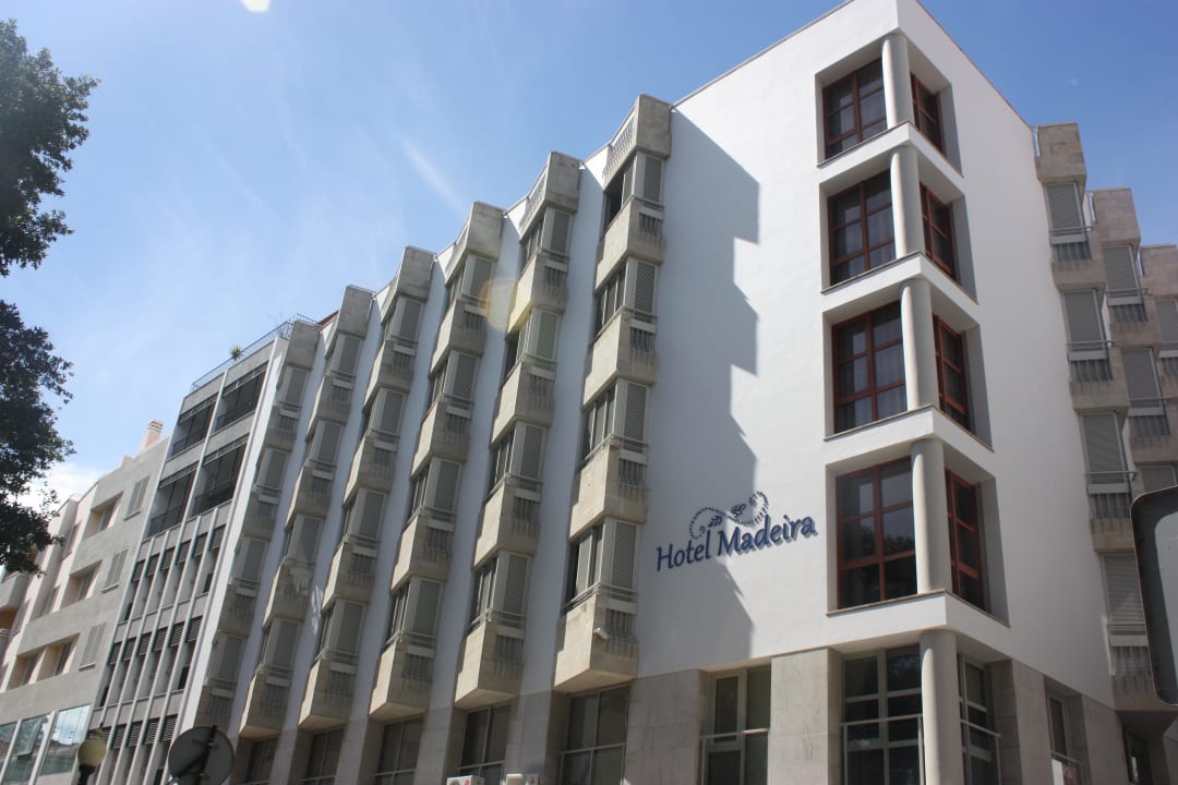 La façade Hotel Madeira