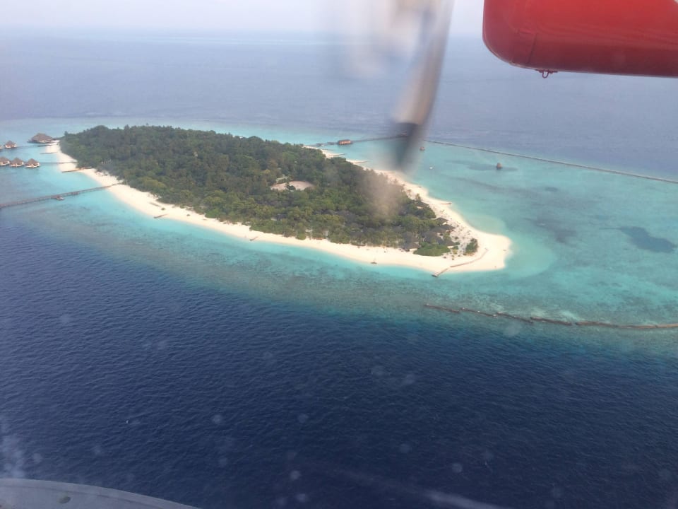 Anflug mit dem Wasserflugzeug Adaaran Select Meedhupparu Island Resort - Premium All Inclusive