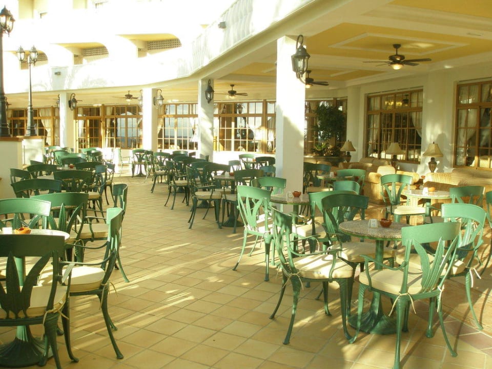 Frühstücksterrasse Hotel Riu Palace Tres Islas