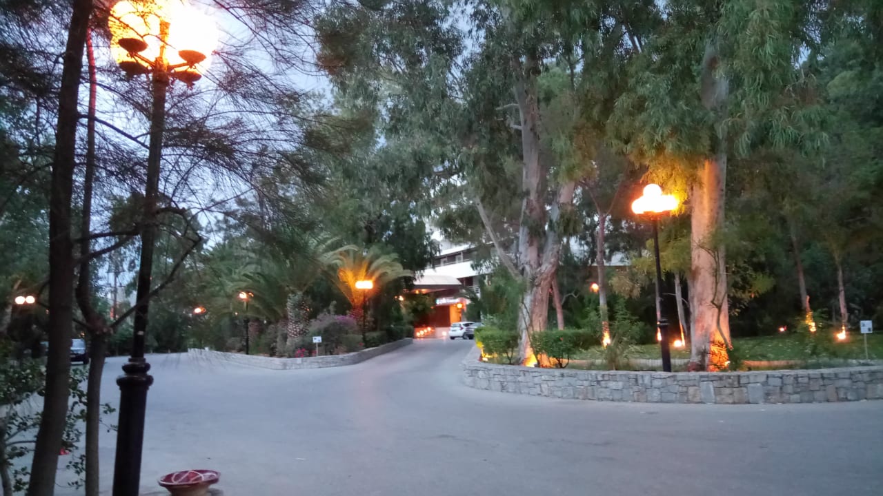 Außenansicht Apollonia Beach Resort & Spa