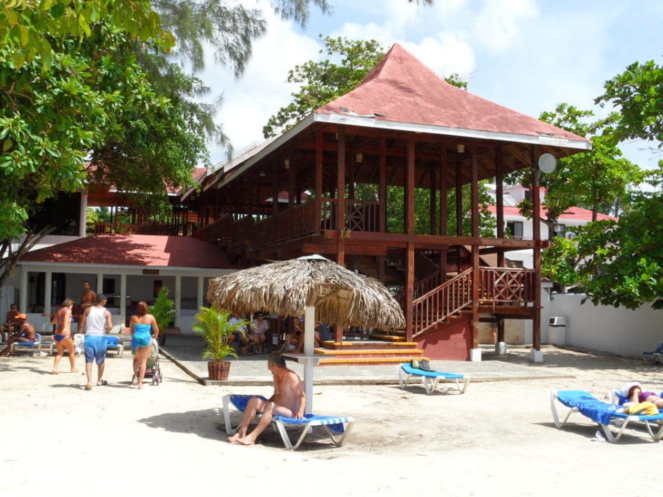 Zugang zum Strandbereich BelleVue Dominican Bay