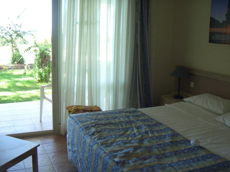 Zweites Schlafzimmer im Familienzimmer Ephesia Holiday Beach Club