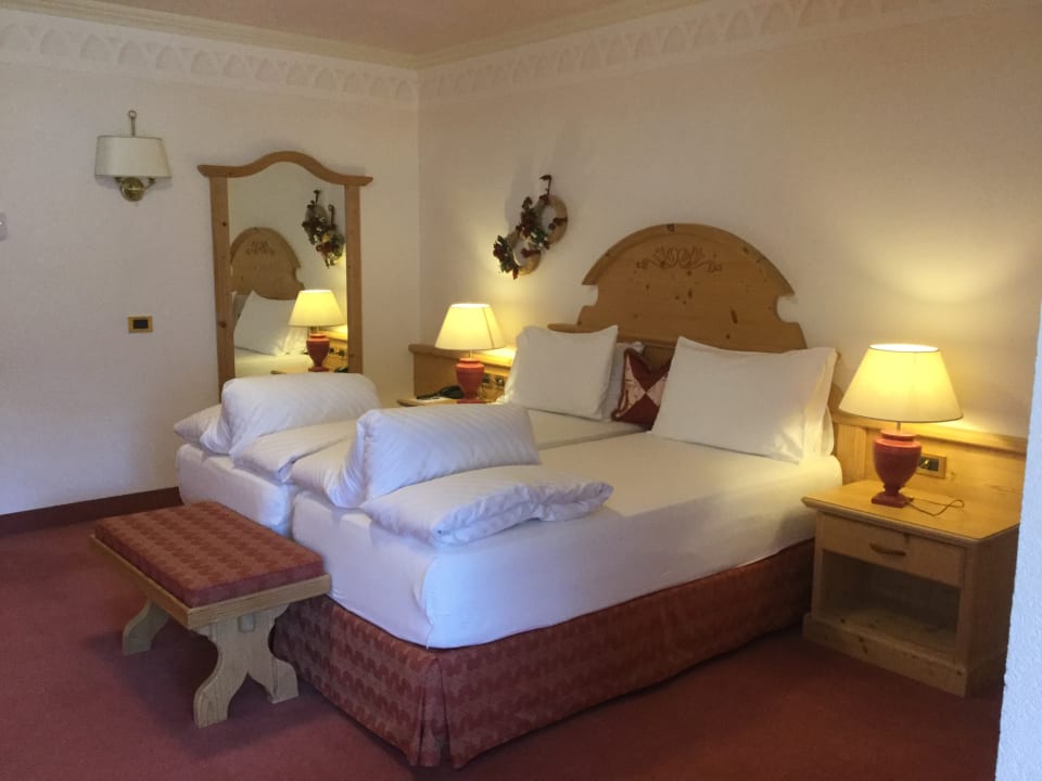 Zimmer Hotel Sassongher