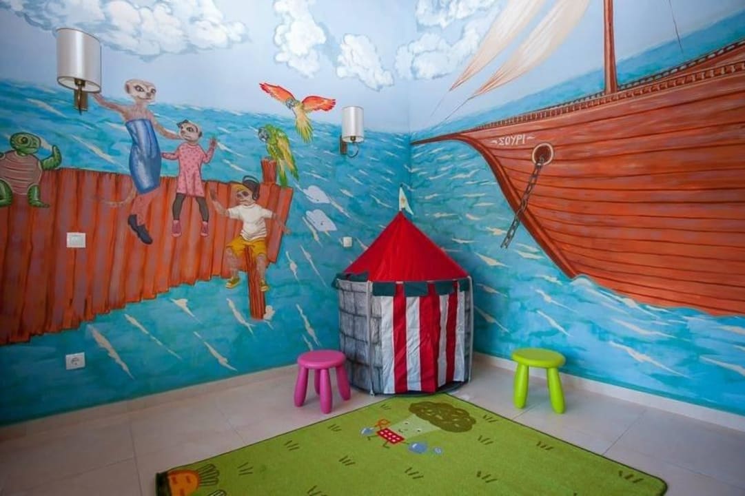 Playground Michelangelo Resort