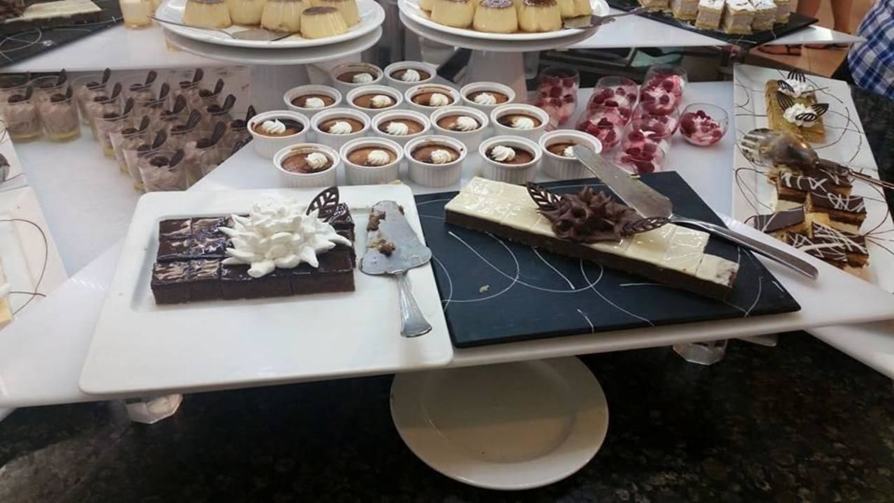 Täglich neue Dessertmotive H10 Playa Meloneras Horizons Collection