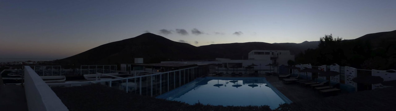 Pool auf Dachterrasse allsun App.-Hotel Esquinzo Beach