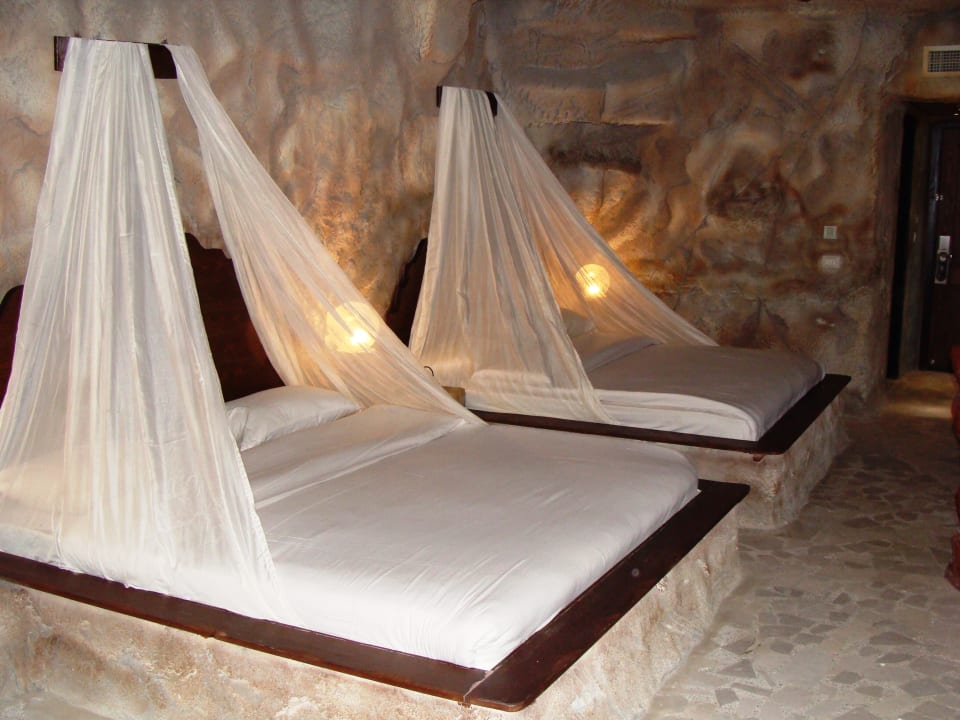 Zimmer Hotel Caves Beach Resort (Adults Only)