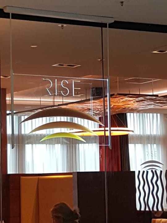 Restaurant Hilton Frankfurt Airport
