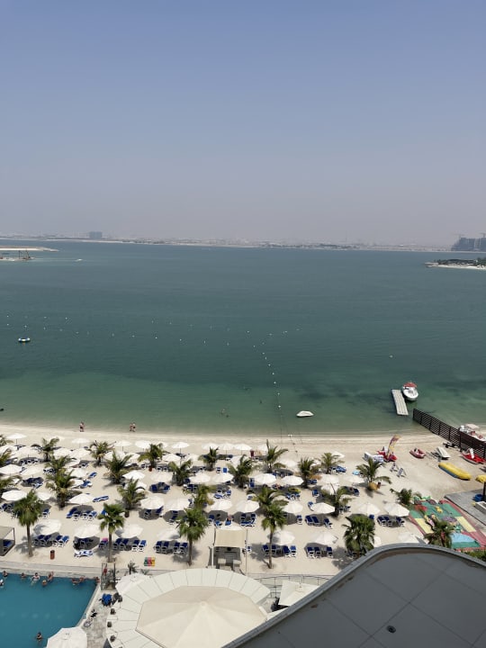 Strand Hampton by Hilton Marjan Island