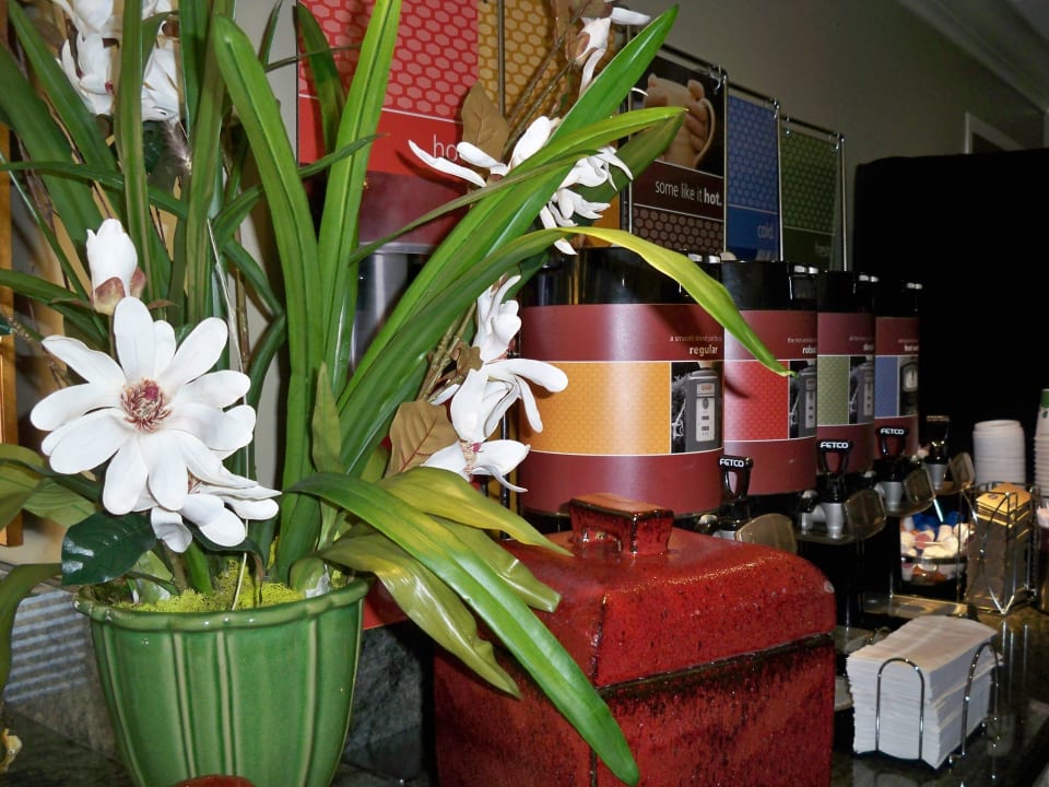 Büffet Hotel Hampton Inn San Diego Kearny Mesa