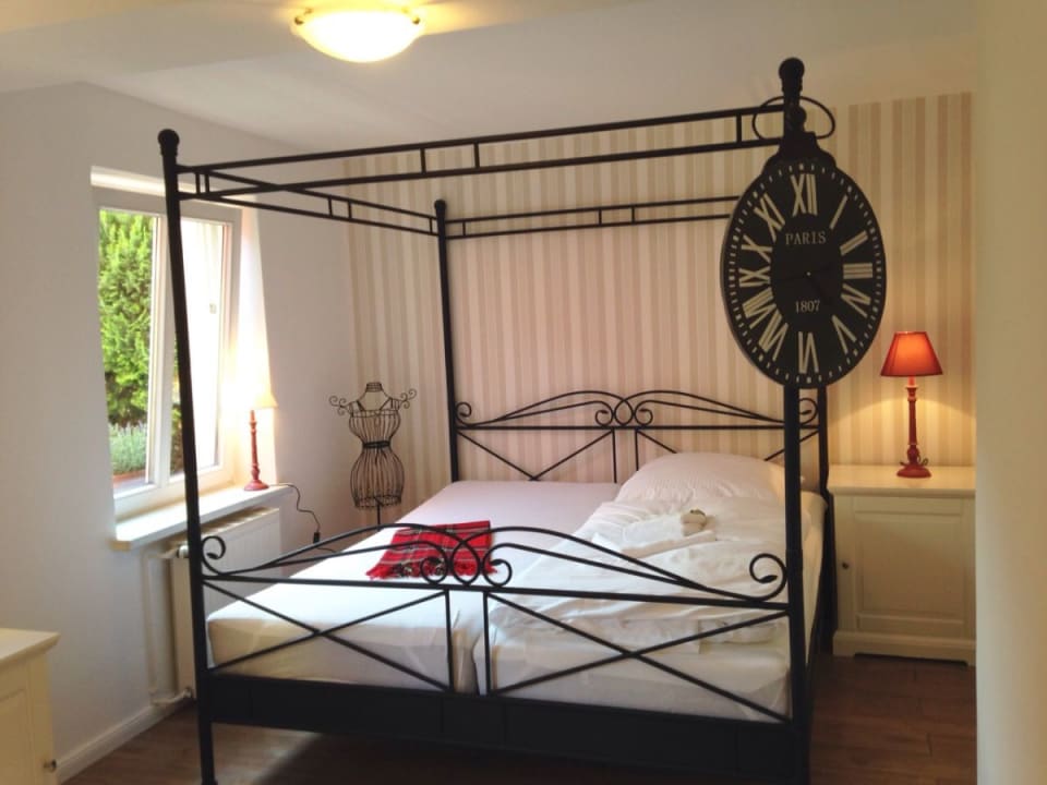 Zimmer Landhaus Bülow Ferienwohnung Feuerstein