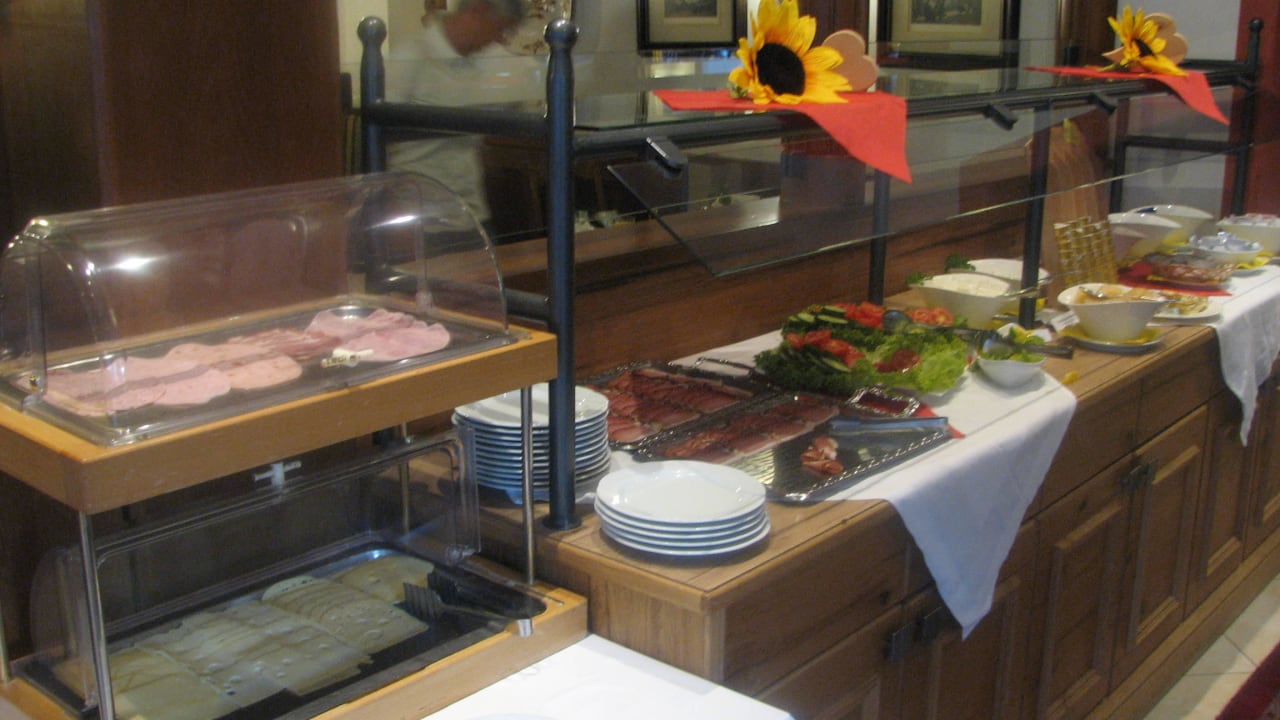 Frühstück Büffet Hotel Alphof Alpbach