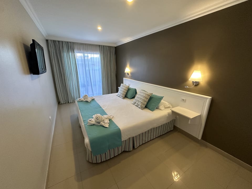 Zimmer Coral La Quinta Park Suites