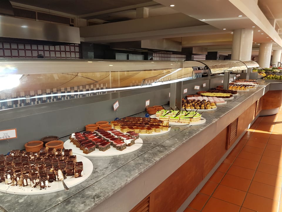 Büffet Hotel Pine Bay Holiday Resort