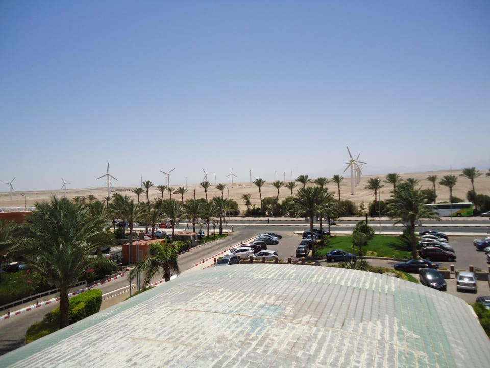 Вид из окна Golden Beach Resort