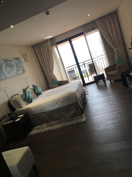 Zimmer Anantara The Palm Dubai Resort