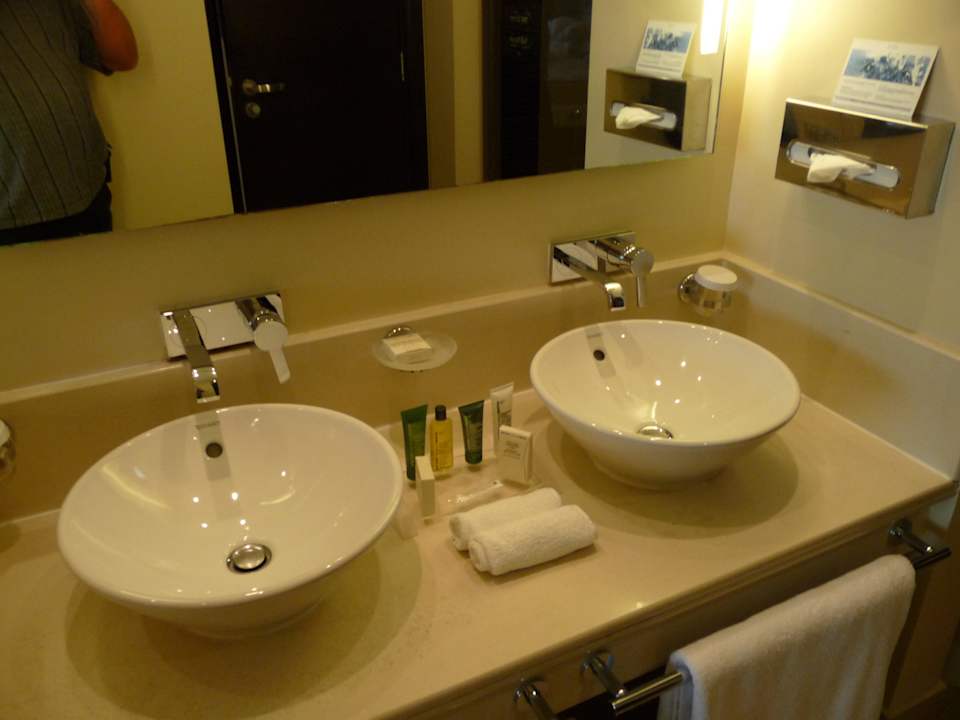 Bad Hilton Garden Inn Ras Al Khaimah