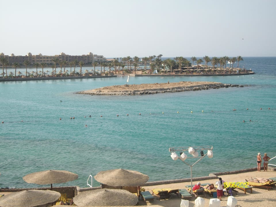 Blick vom Nachbarhotel Arabia Azur Resort