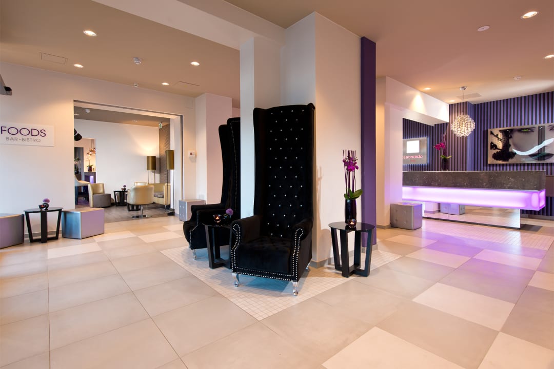 Lobby Leonardo Hotel Munich City Olympiapark