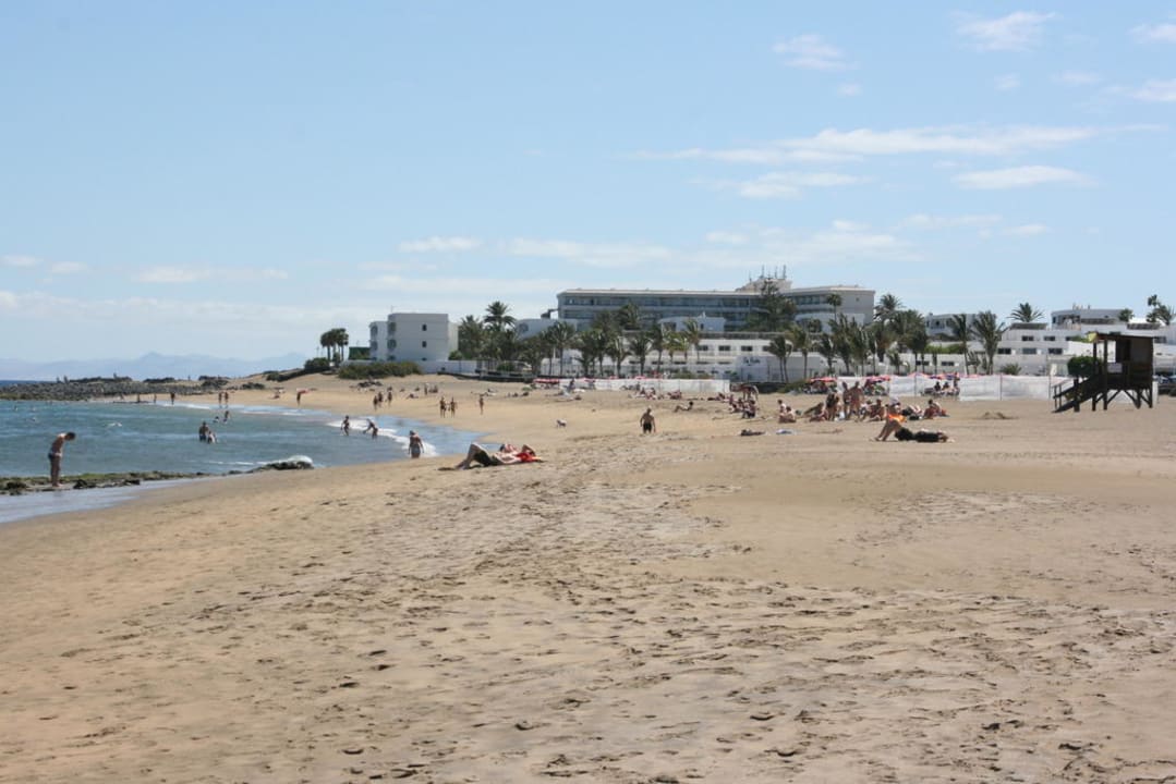 Blick über den Strand Hotel Riu Paraiso Lanzarote