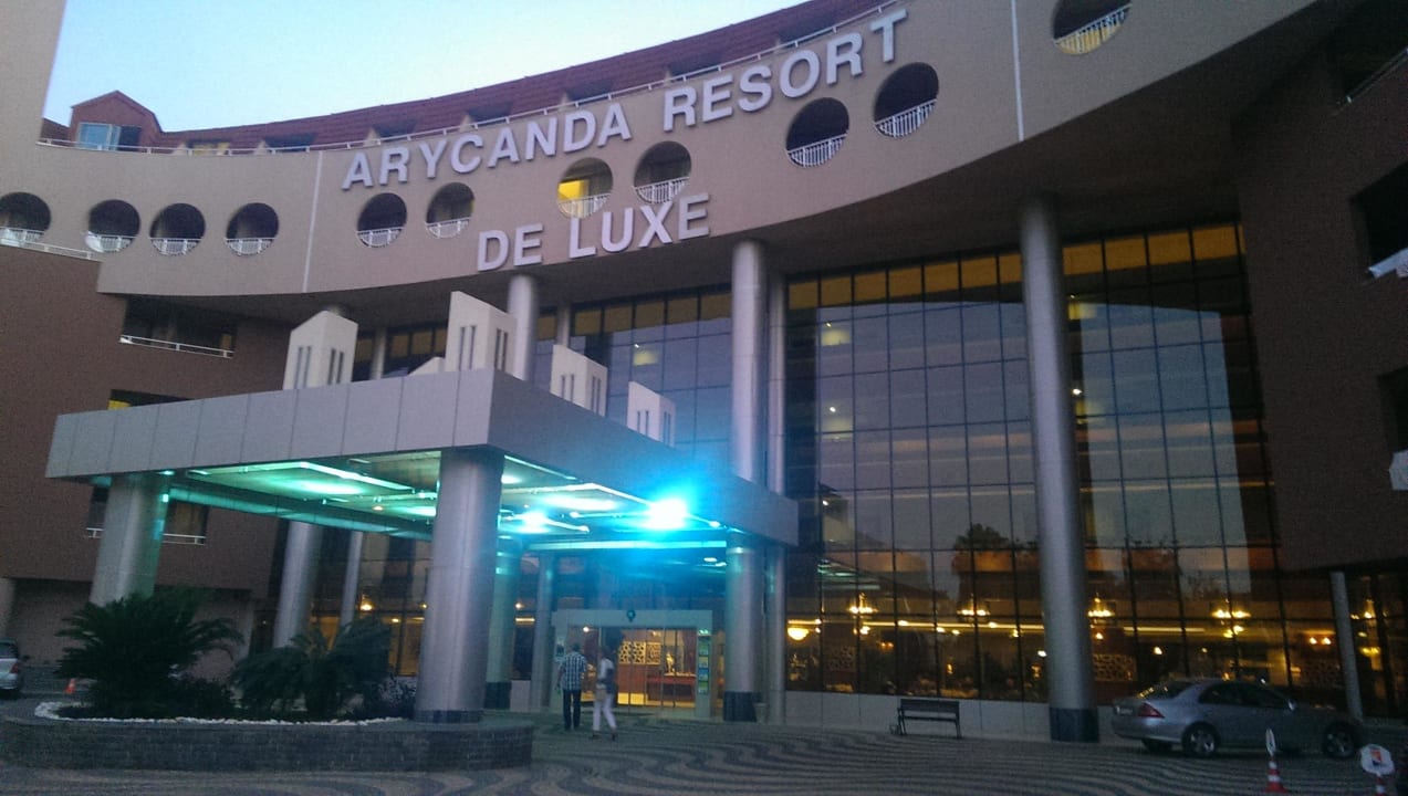 Hotel von vorne Arycanda Kirman Premium