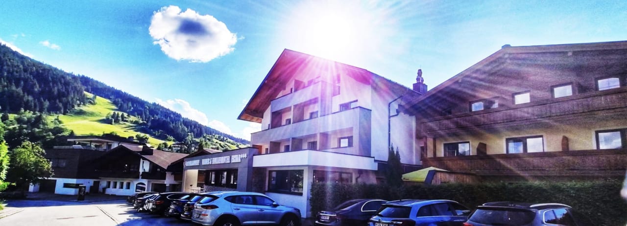 Außenansicht Familien- & Wanderhotel Erika