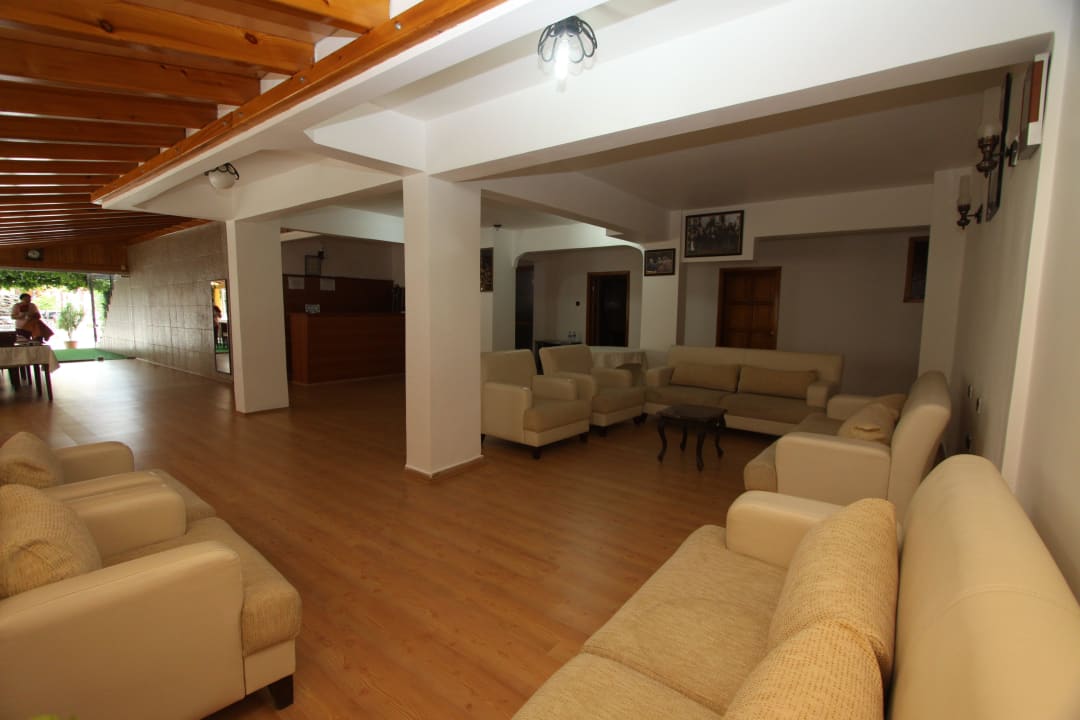 Lobby Eren Hotel Cesme
