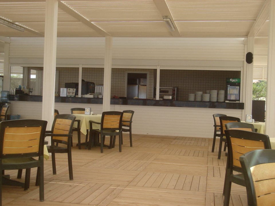 Strandbar und Fischrestaurant Alba Resort Hotel