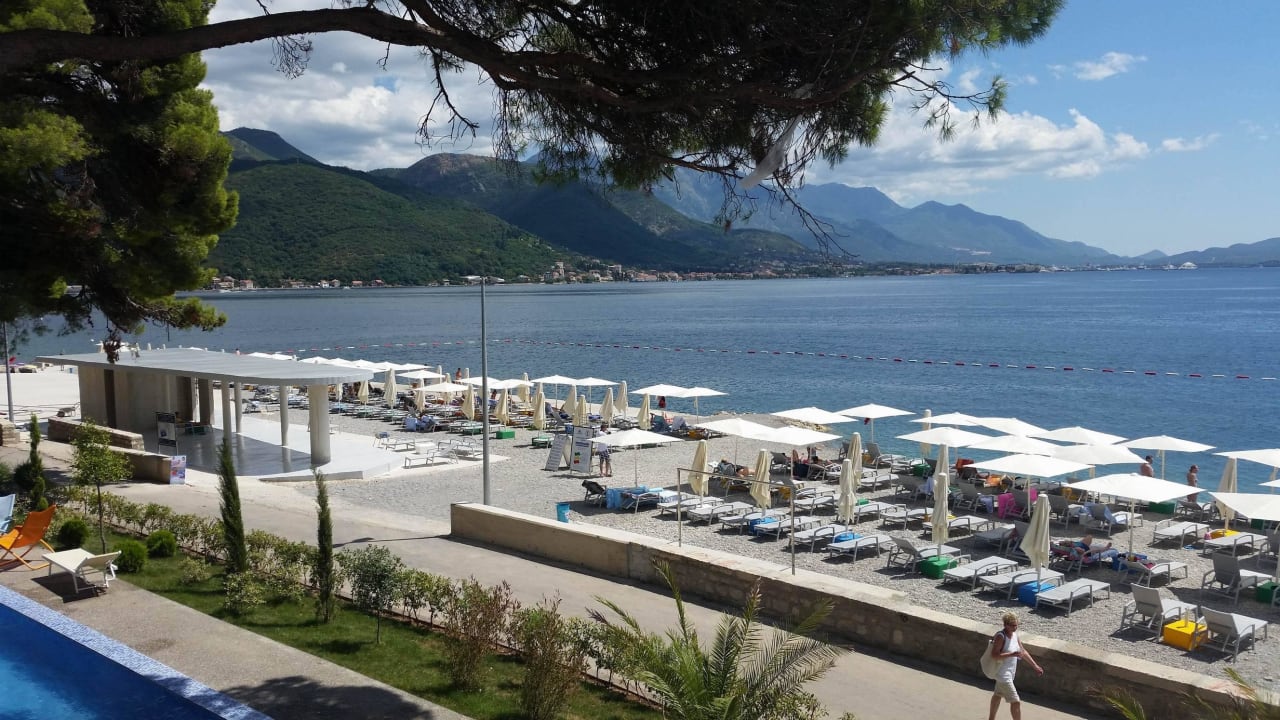 Blick von der Terrasse Carine Hotel Bijela Park