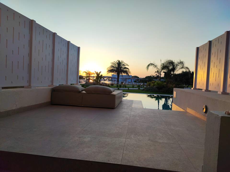 Pool Myrina Beach Hotel