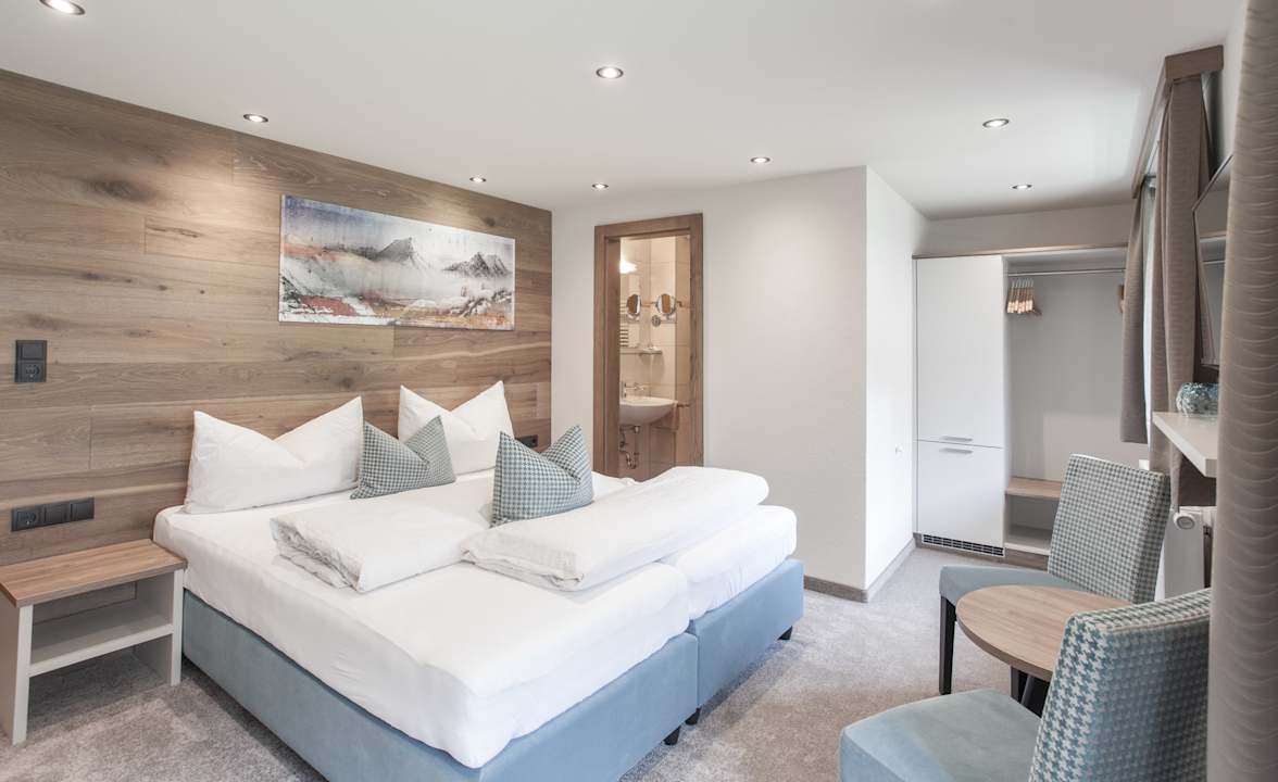 Zimmer Hotel Garni Ötztal ROOMS & APARTS