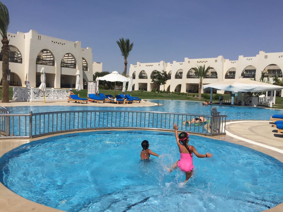 Piscine pour enfant Hilton Marsa Alam Nubian Resort