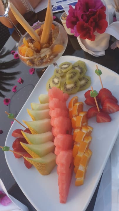 Gastro Quattro Beach Spa & Resort