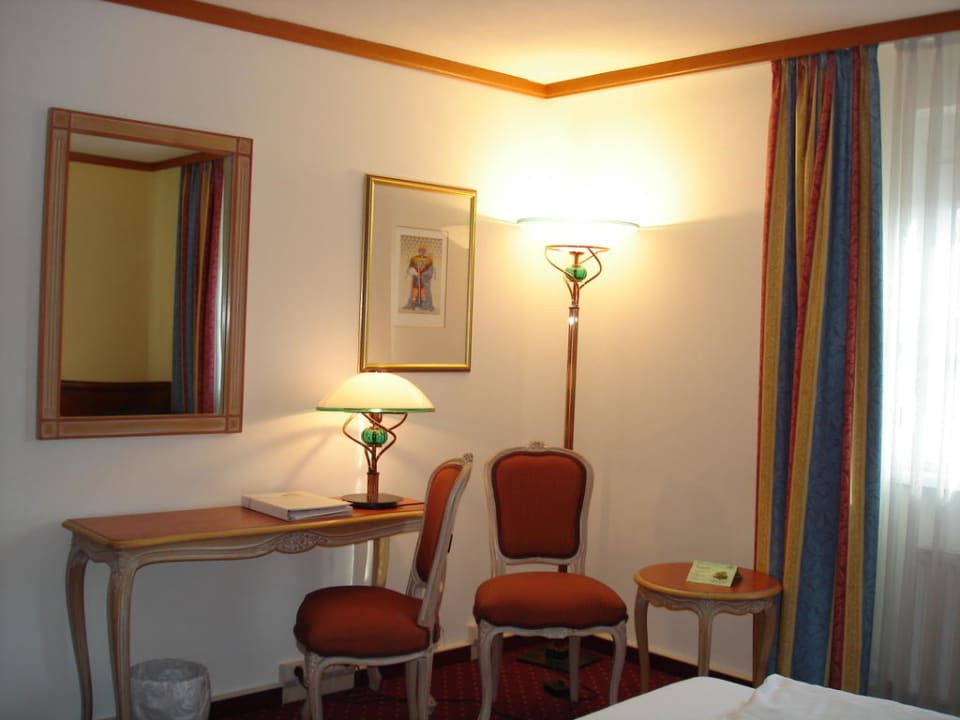 Schreibtisch Luitpoldpark Hotel